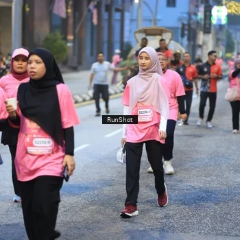 Runner Photo 8620582
