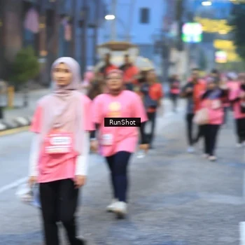 Runner Photo 8620585