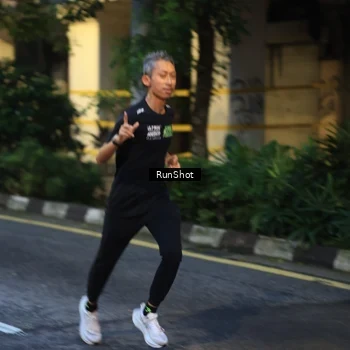 Runner Photo 8620602
