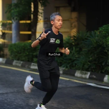 Runner Photo 8620605
