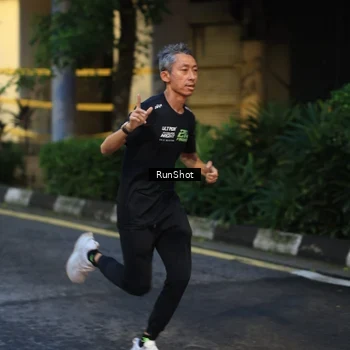 Runner Photo 8620606