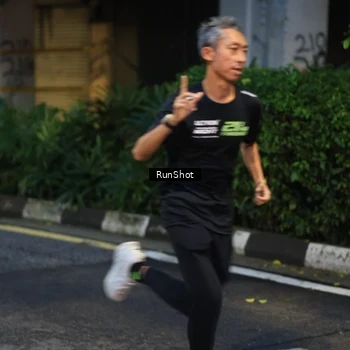 Runner Photo 8620631