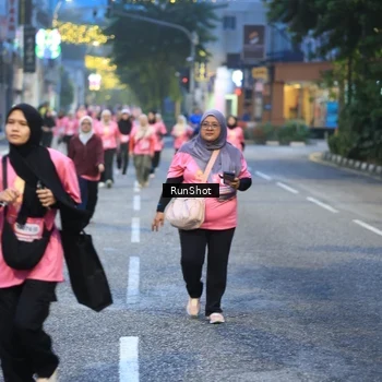 Runner Photo 8620636
