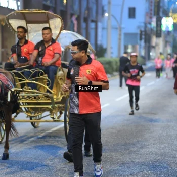 Runner Photo 8620646