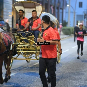 Runner Photo 8620652