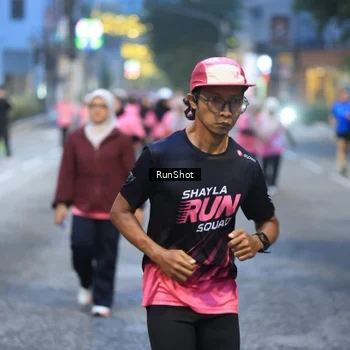 Runner Photo 8620682