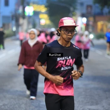 Runner Photo 8620683