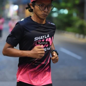 Runner Photo 8620684