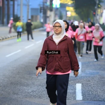 Runner Photo 8620689