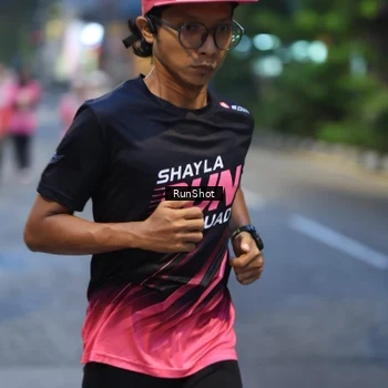 Runner Photo 8620696