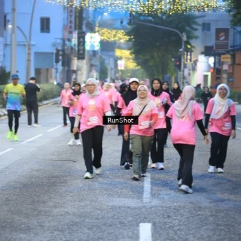 Runner Photo 8620706