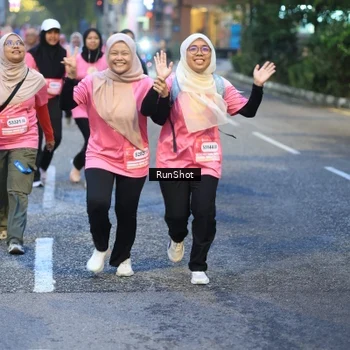 Runner Photo 8620725