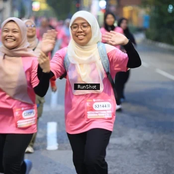 Runner Photo 8620739