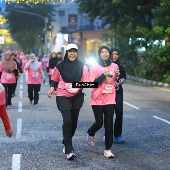Runner Photo 8620744