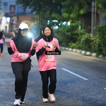 Runner Photo 8620750