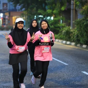 Runner Photo 8620754