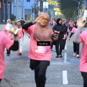 Runner Photo 8620800