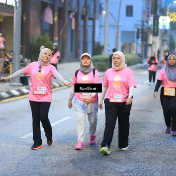 Runner Photo 8620823