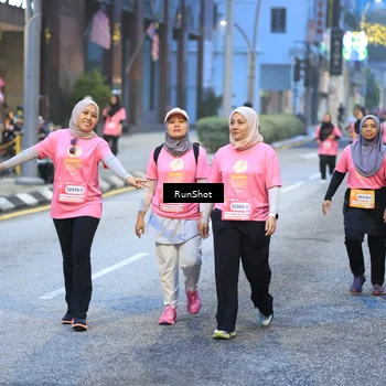Runner Photo 8620824