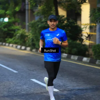 Runner Photo 8620857