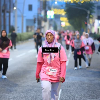 Runner Photo 8620875