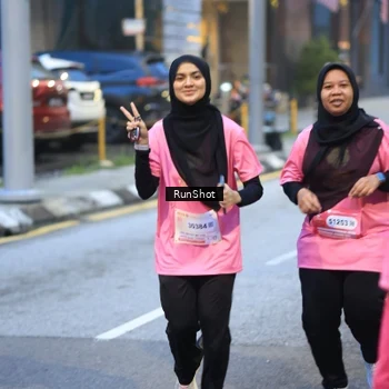 Runner Photo 8620895