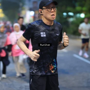 Runner Photo 8620921