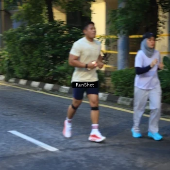 Runner Photo 8620940