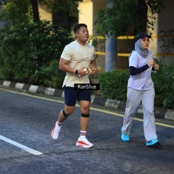 Runner Photo 8620941