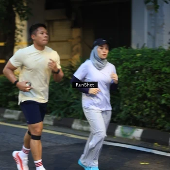 Runner Photo 8620949