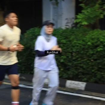 Runner Photo 8620955