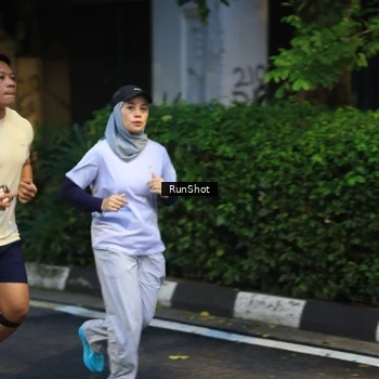 Runner Photo 8620958