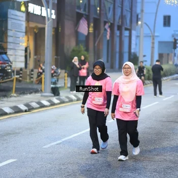 Runner Photo 8620978