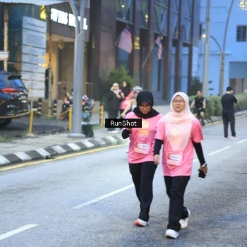 Runner Photo 8620983