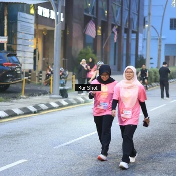 Runner Photo 8620985