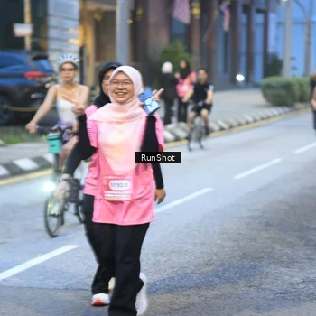 Runner Photo 8621001