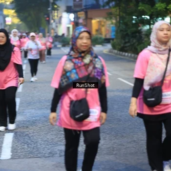 Runner Photo 8621002