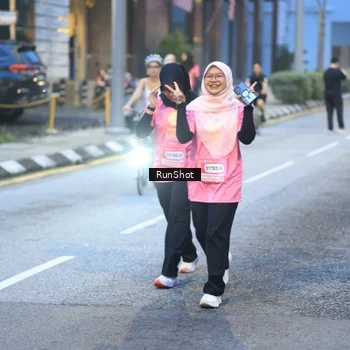 Runner Photo 8621005