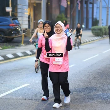 Runner Photo 8621006