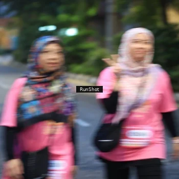 Runner Photo 8621013