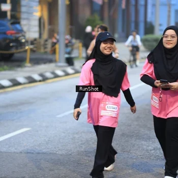 Runner Photo 8621018
