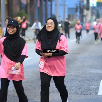 Runner Photo 8621040