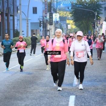 Runner Photo 8621051