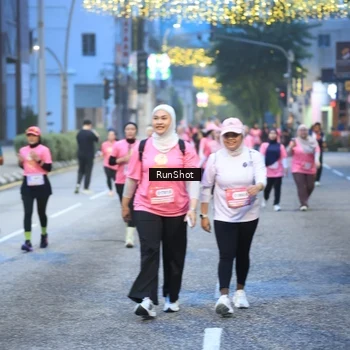 Runner Photo 8621052