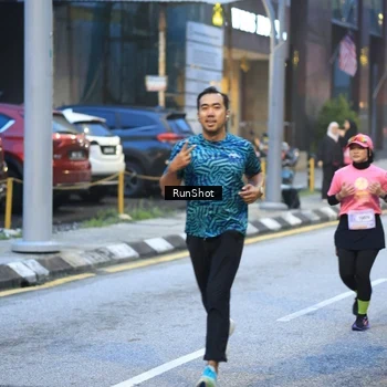 Runner Photo 8621062