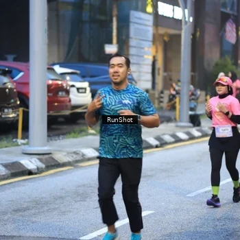 Runner Photo 8621065