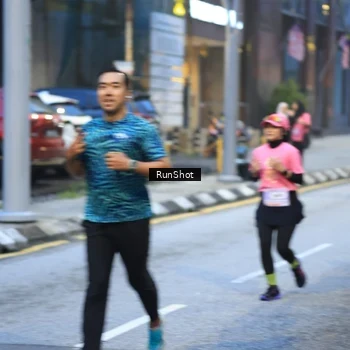 Runner Photo 8621070
