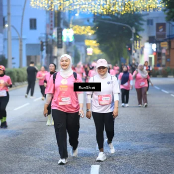Runner Photo 8621076