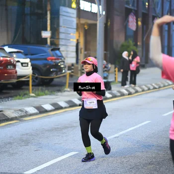 Runner Photo 8621077