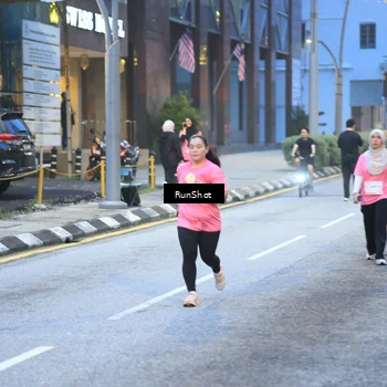 Runner Photo 8621090
